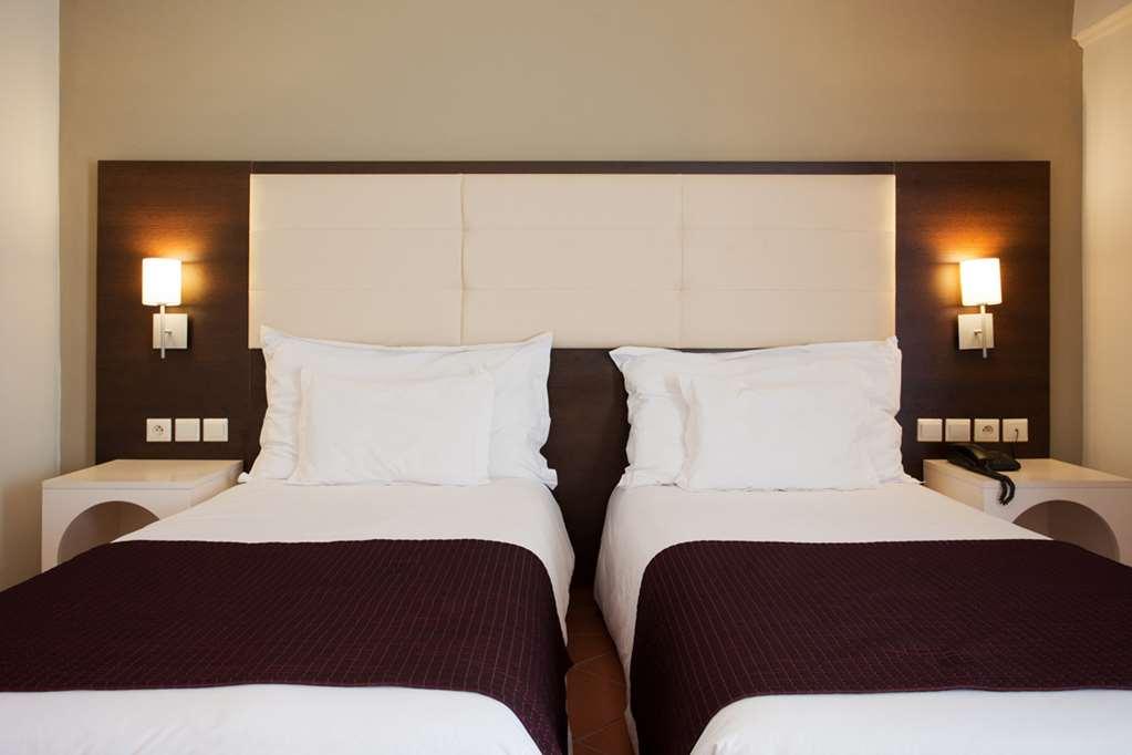 Tui Suneo Kenzi Europa Agadir Rom bilde A typical bedroom at a hotel