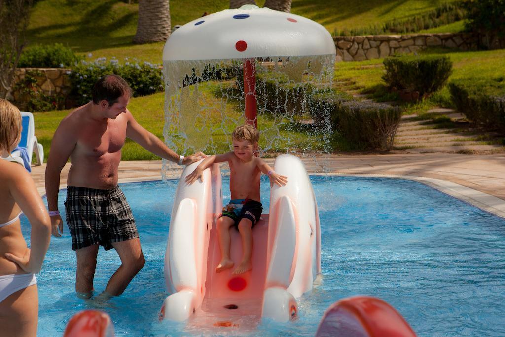Tui Suneo Kenzi Europa Agadir Eksteriør bilde A child on a water slide